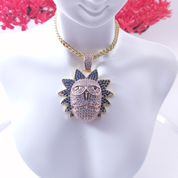 š¤ 20" 14K GP Cuban Chain + Cartoon Pendant - Picture 3 of 8